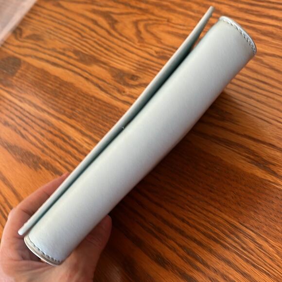 Kate Spade Rare Out of office VW Beetle Winni Crossbody Retail $489 LIKE NEW - Picture 10 of 16